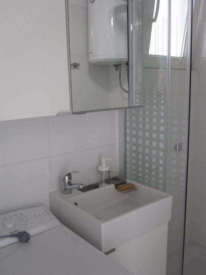 Apartman Zaglav Lägenhet Martinšćica Exteriör bild